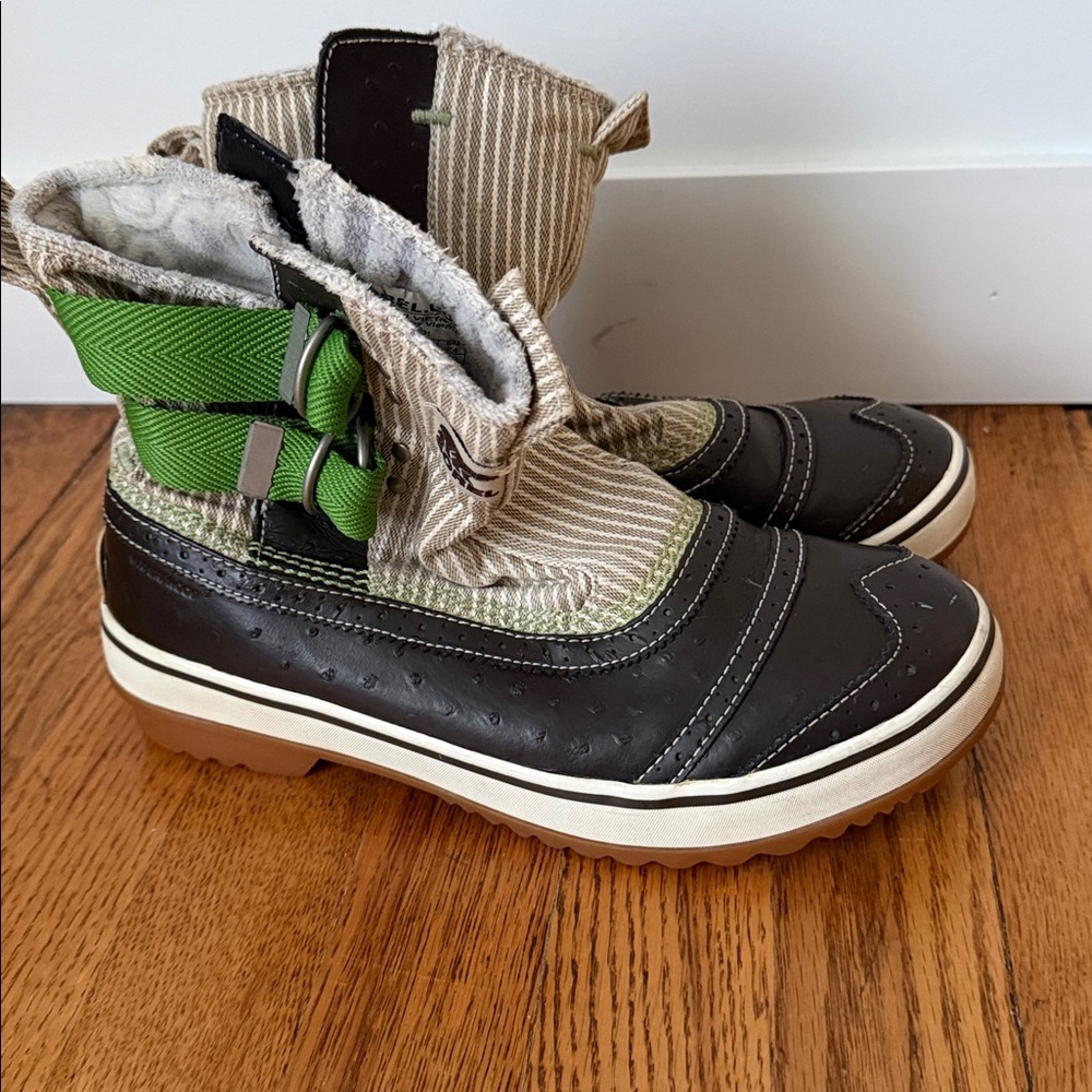 Sorel boots size 7